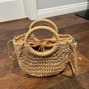 Straw bag